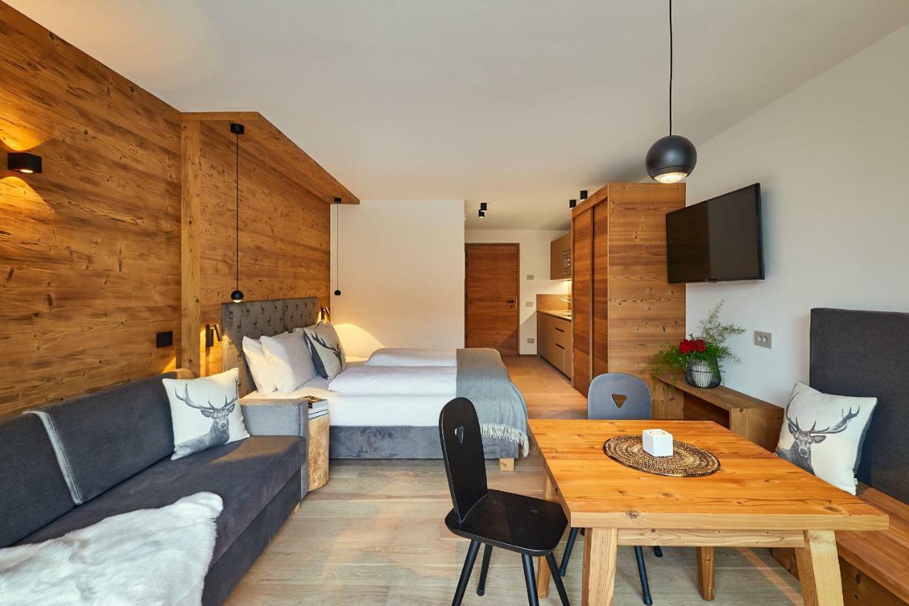 Les Contrades Aparthotel La Villa  Kültér fotó